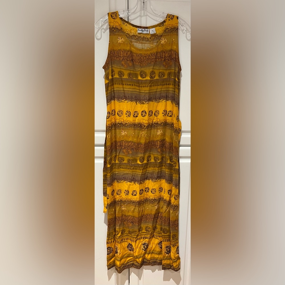 Pretty Pink Made In Nepal Dress Size Small NWOT Yellow Orange Sunset Motif